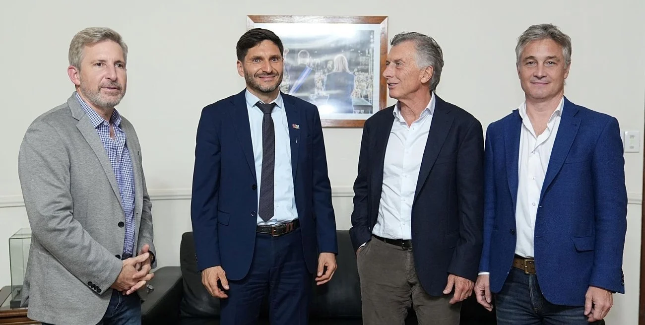 Los gestos, señales y mensajes que dejó la visita de Macri a Santa Fe