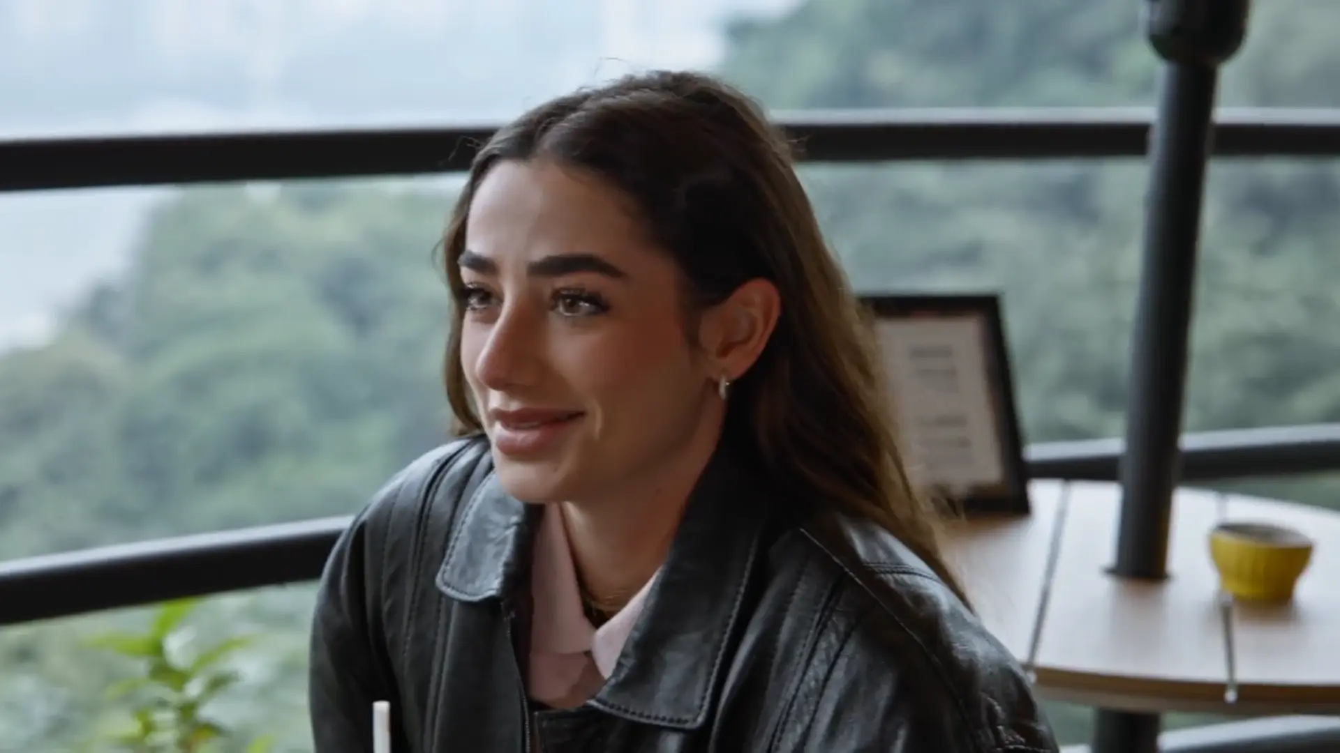Lola Lolita lanza una pulla a TheGrefg por tributar en Andorra al hablar de cuánto gana como 'influencer'