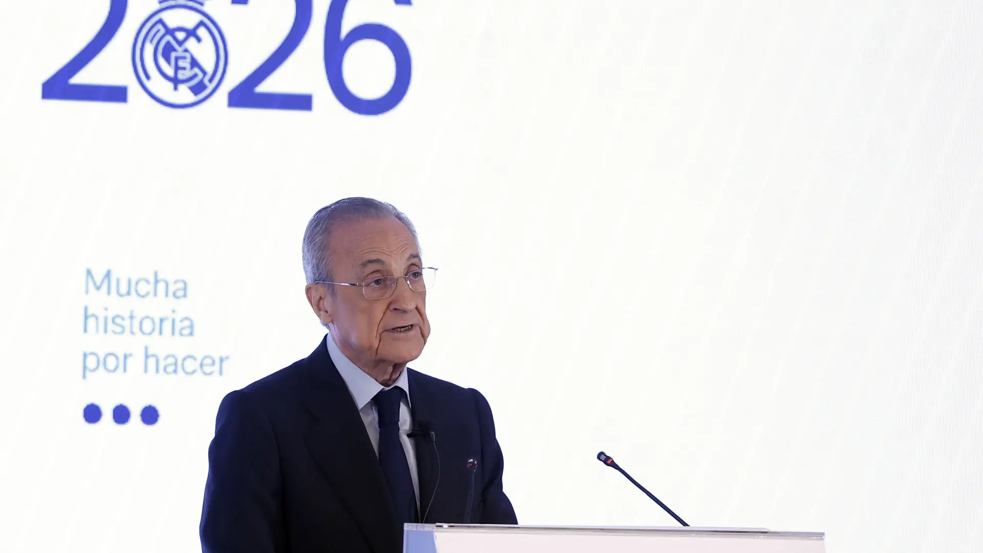 Durísimos ataques de Florentino a Riquelme: "No tiene escrúpulos y usa la camiseta del Real Madrid para avergonzar"