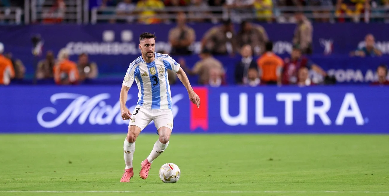 Nicolás Tagliafico evoluciona de manera favorable y apunta a regresar frente a Austria