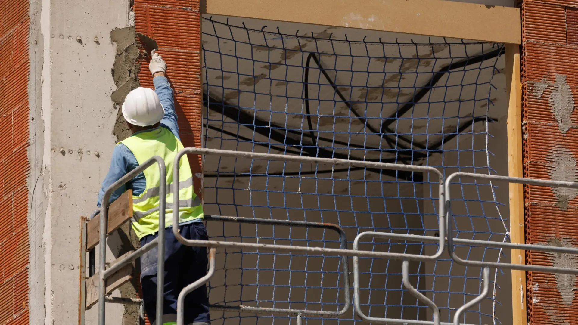 Inspecció de Treball avisa a más de 1.200 empresas de la necesidad de prevenir los golpes de calor en Cataluña