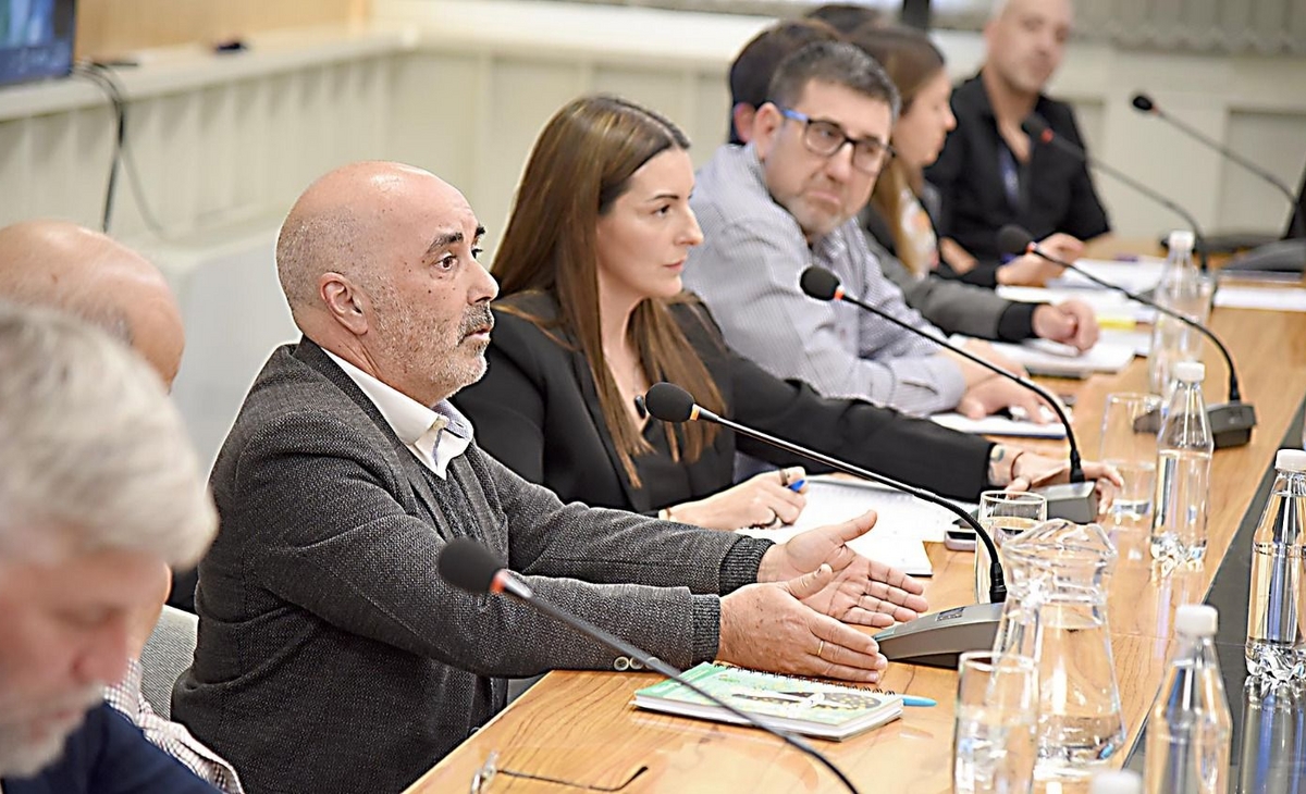 Di Nápoli pidió un estudio integral del acuífero | La Arena - Noticias de La Pampa y el país