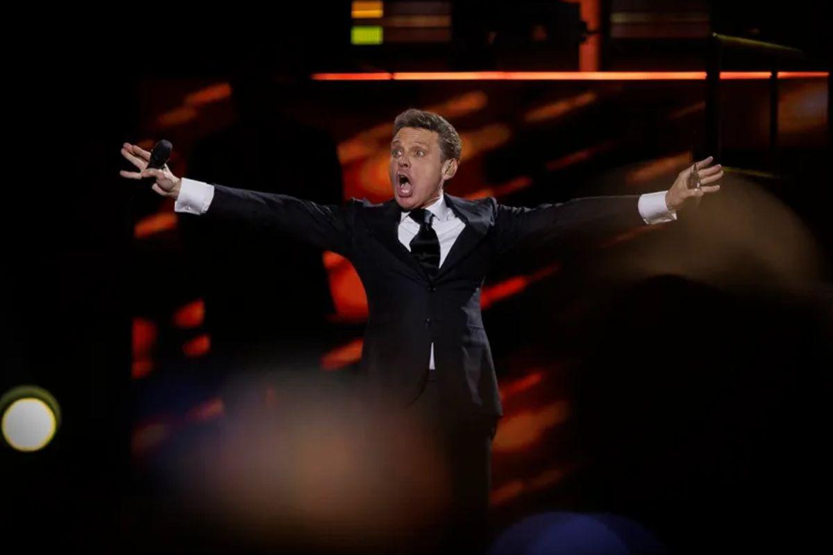 ¿Qué pasó con Luis Miguel tras su delicada cirugía en Nueva York?