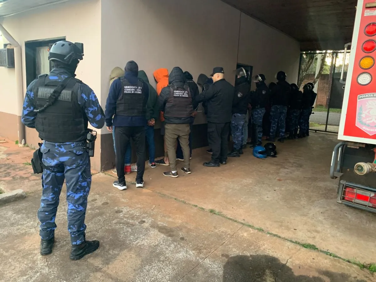 Desarticulan banda investigada por robos y estafas en Posadas: hay 12 detenidos