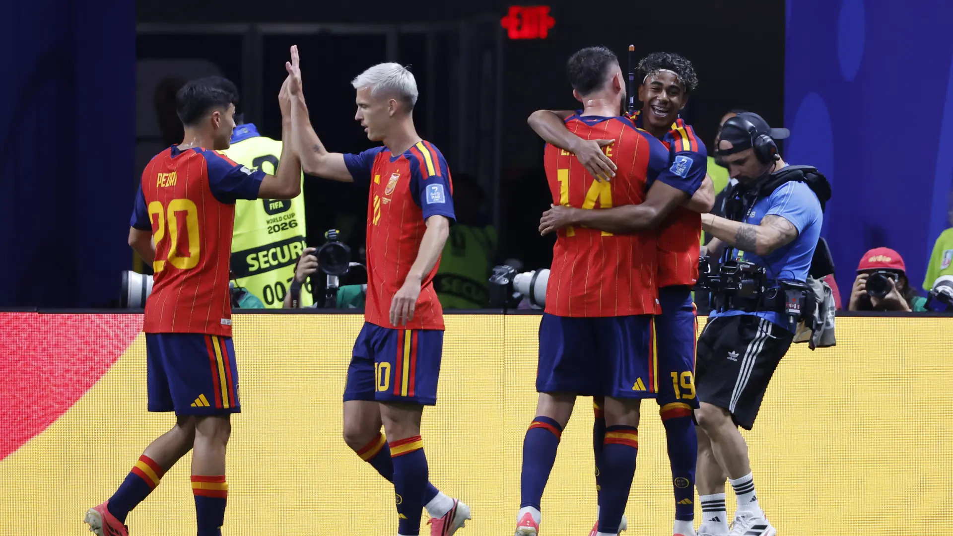 Las cuentas de España tras la goleada a Arabia Saudí y el pinchazo de Uruguay: así está el grupo H del Mundial