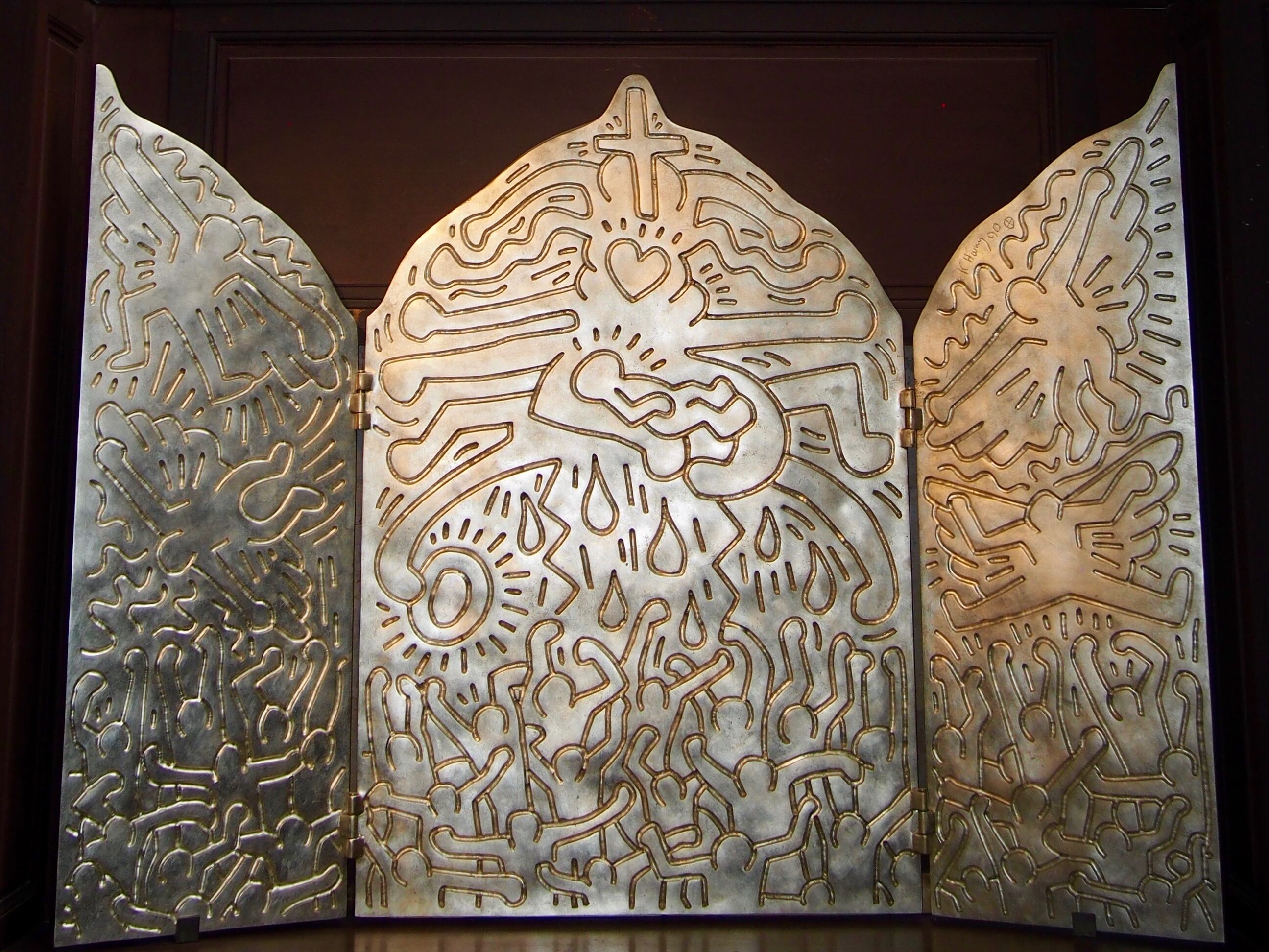 Dos secretos de París desvelados: la restauración del patrimonio cultural devuelve a la vida a Keith Haring y a la tumba de Richelieu