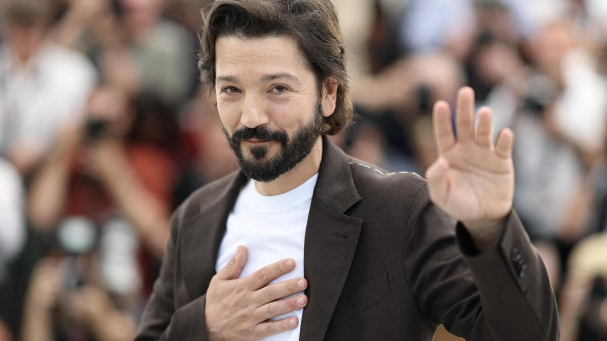 Diego Luna lanza dura crítica al Mundial: "El futbol se volvió exclusivo"