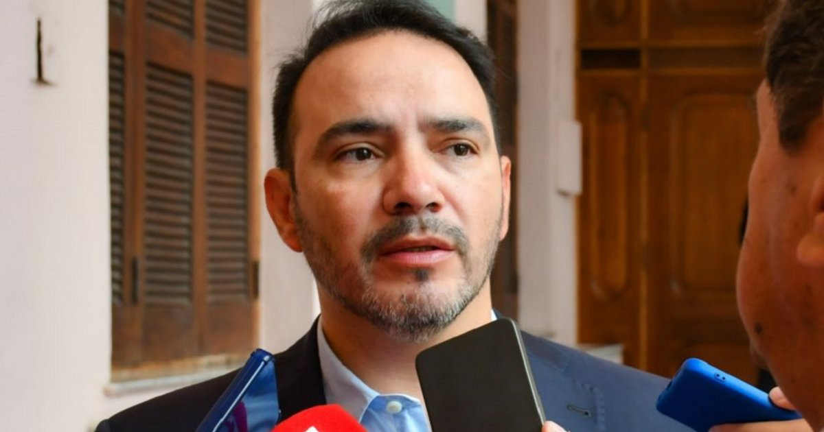 Descentralización de la Dpec: Juan Pablo Valdés habilitó oficinas y entregó vehículos