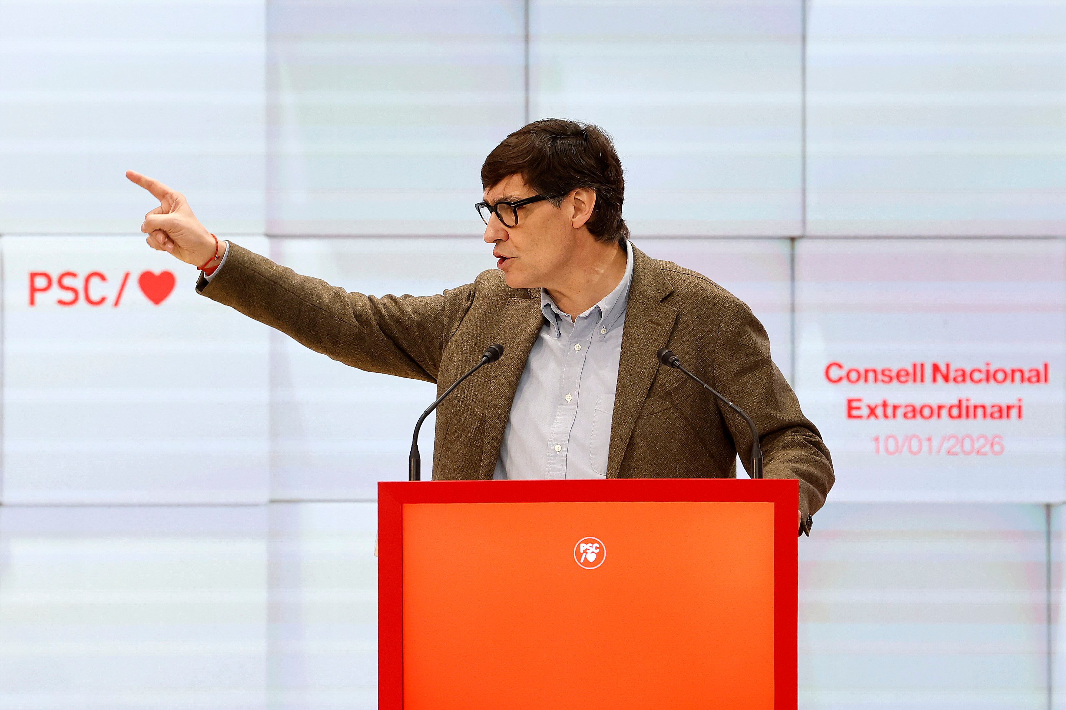 Salvador Illa pide respeto por la presunción de inocencia en medio de los casos de corrupción que afectan al PSOE