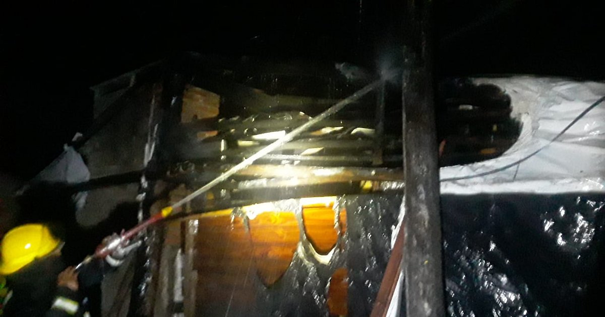 Murió un hombre de 50 años en el incendio de una casilla de madera en Corrientes