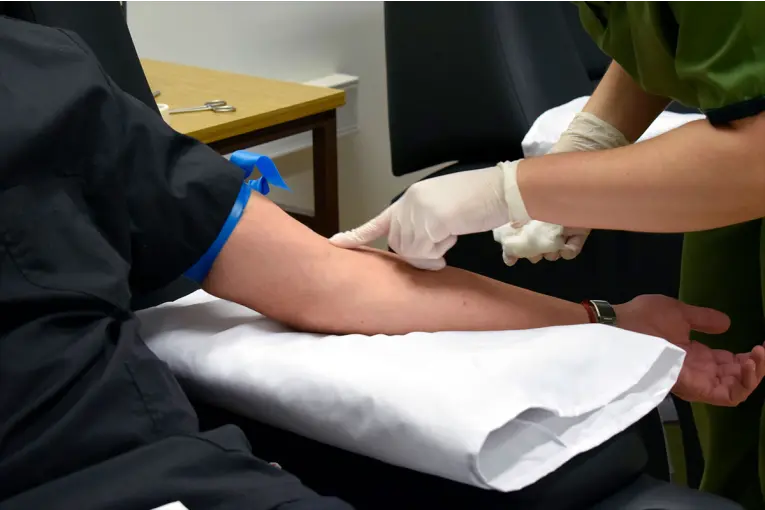Donación de sangre: Realizarán una colecta especial en Plaza Mansilla