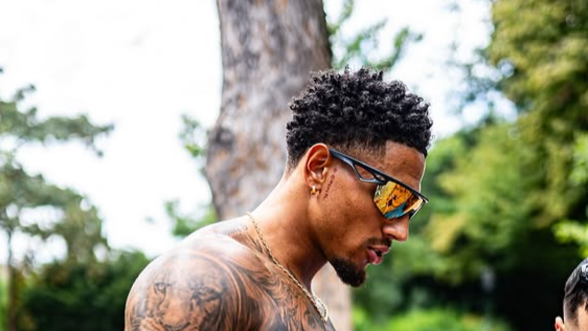 Maduka Okoye, el portero más guapo del mundo que se perdió el Mundial