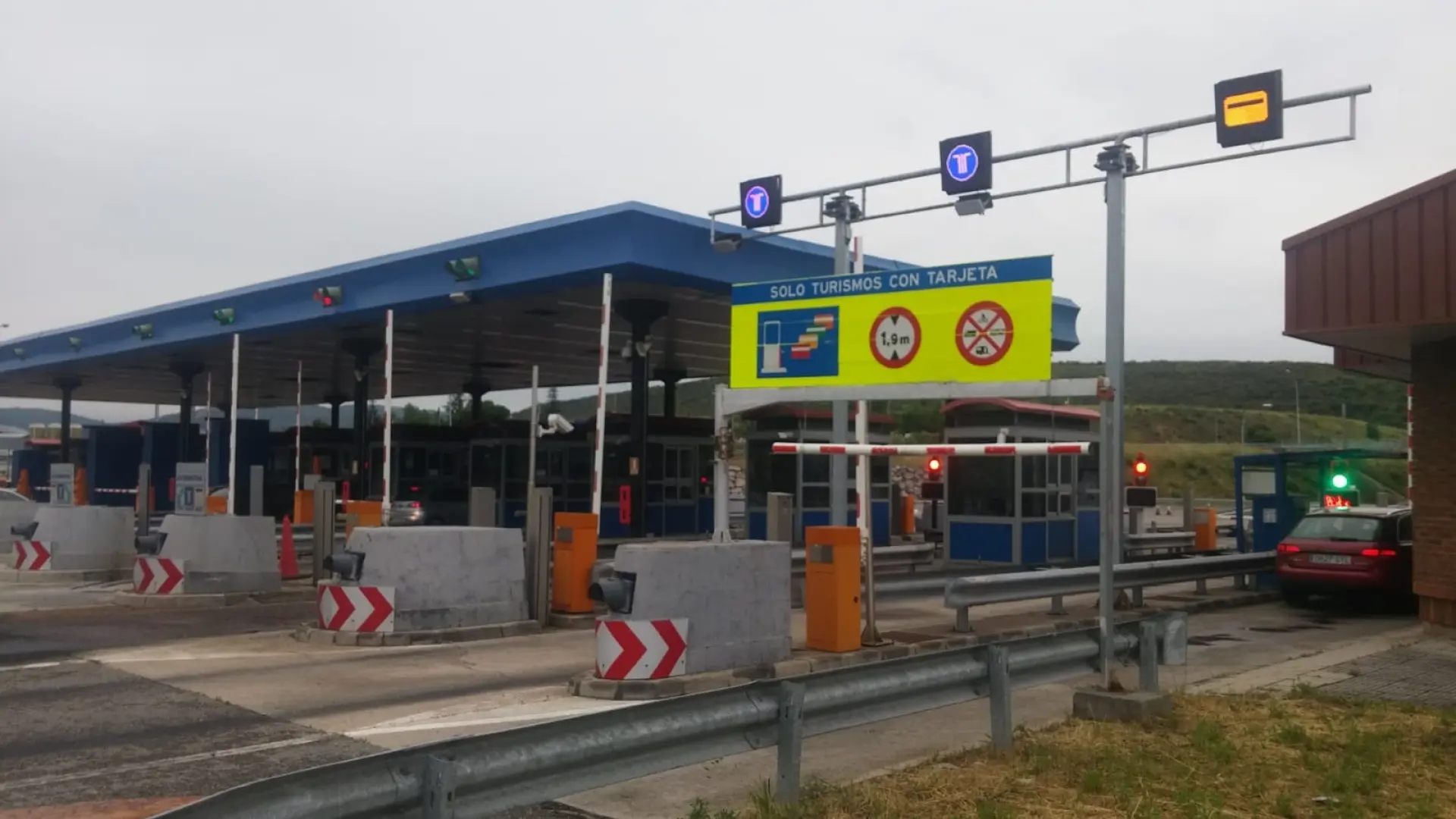 Galicia, Asturias y Castilla y León recurren a Europa para eliminar los peajes de las autopistas AP-9 y AP-66