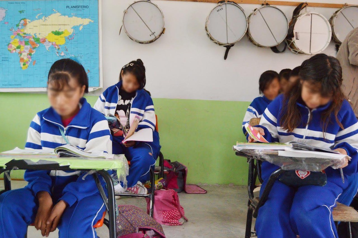 Destinarán 415 millones de pesos a escuelas hidalguenses