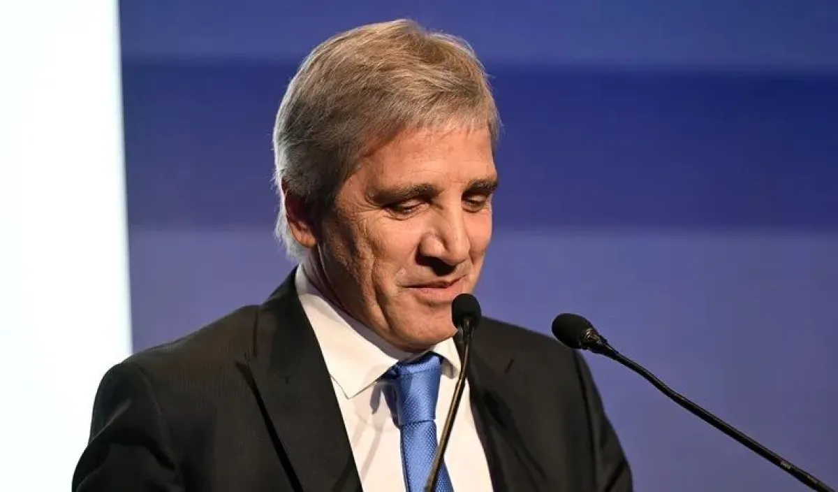 "No es nueva deuda, sino refinanciamiento": Caputo justificó la toma de deuda por US$ 5.000 millones