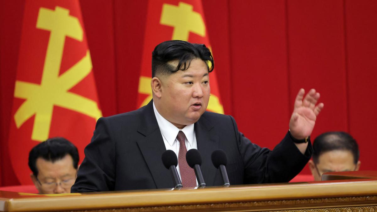 Kim Jong Un anuncia expansión naval con buques de guerra equipados con armas nucleares