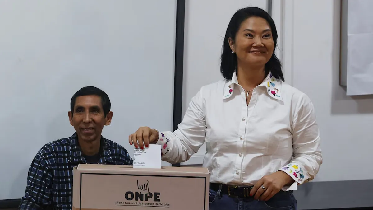 Keiko Fujimori ganó y será la nueva presidenta de Perú: el escrutinio final confirmó una ajustada victoria