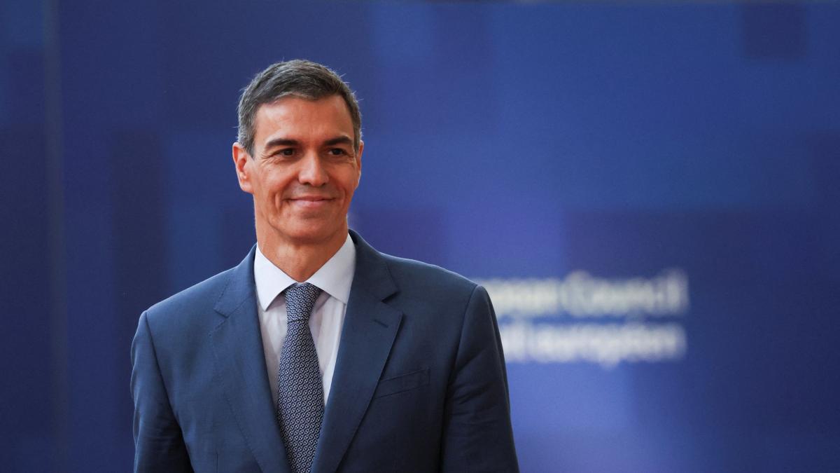 Pedro Sánchez respalda la inocencia de Zapatero en caso de corrupción