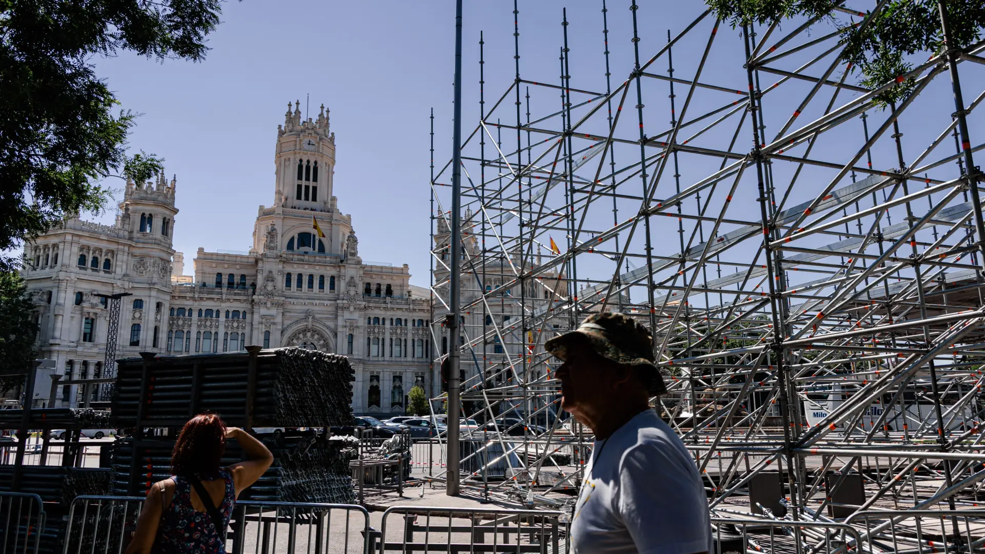 Los parquímetros de Madrid serán gratis para los vecinos de los 12 barrios afectados por los cortes de la visita del Papa