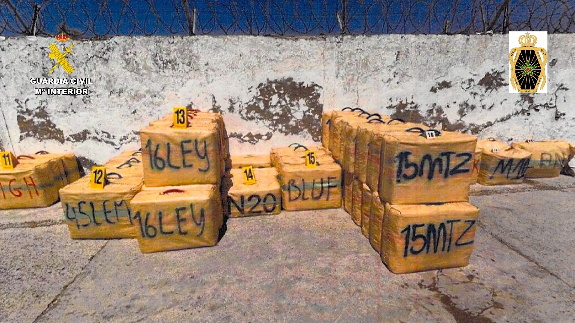 La Guardia Civil y la Gendarmería Real de Marruecos frustran un alijo de casi 4.800 kilos de hachís