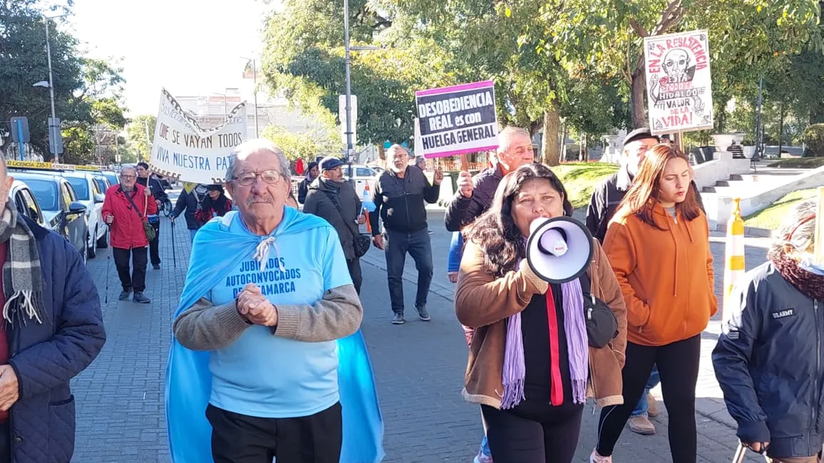 Jubilados autoconvocados volvieron a marchar contra la gestión de Javier Milei