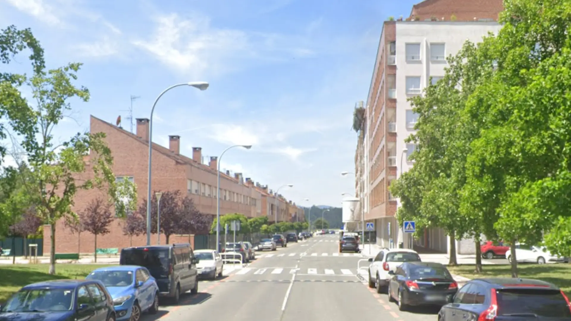 Hallado el cadáver de un hombre con signos de muerte violenta en una calle de Pamplona