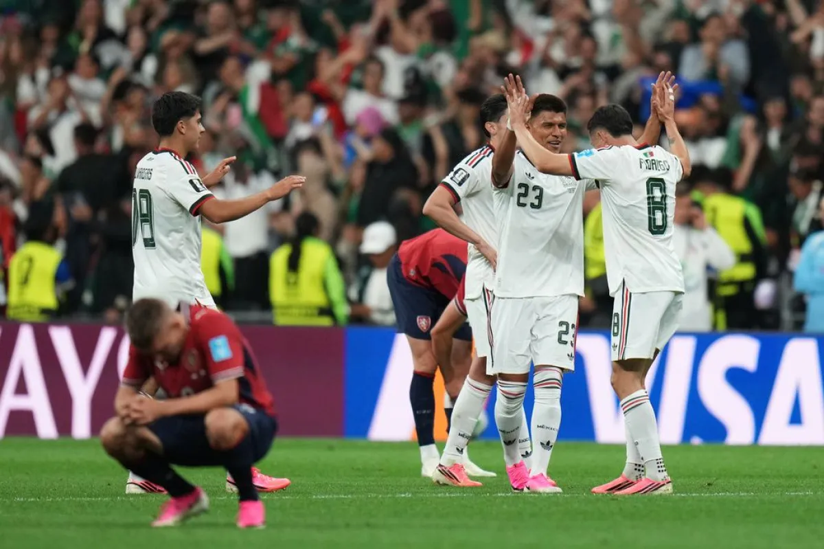 México goleó, terminó con puntaje ideal y eliminó a República Checa