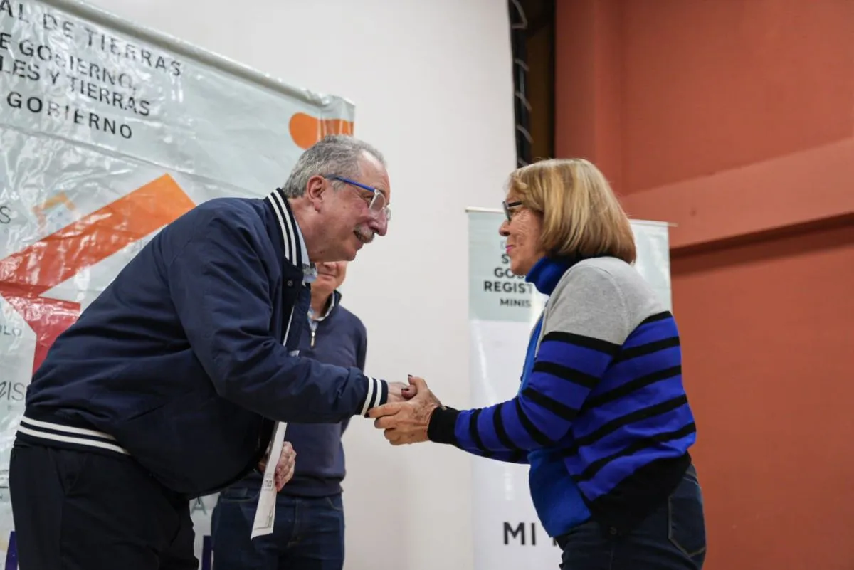 Passalacqua: "Podemos tener aciertos y errores, pero siempre vamos a seguir la huella de la gente"