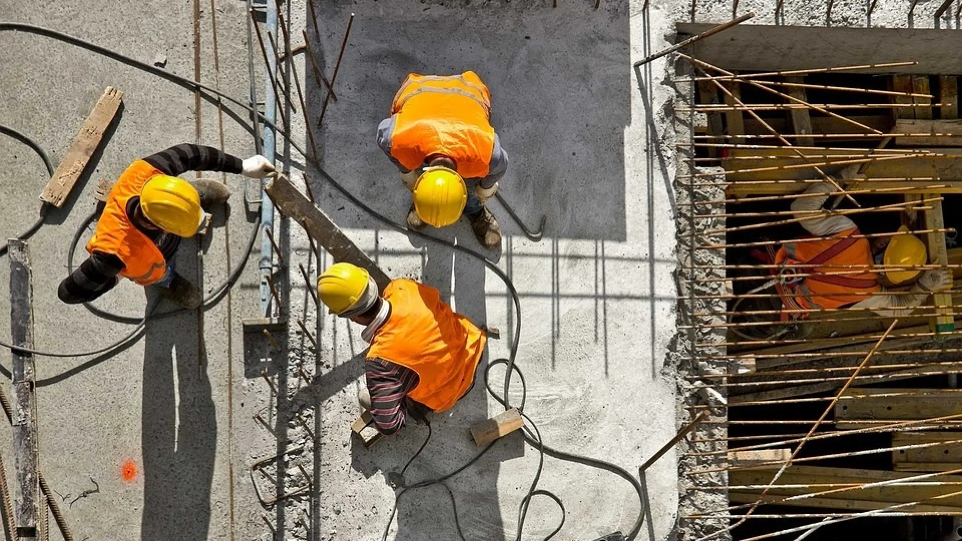 Un albañil con más de 30 años de experiencia: "Hay mano de obra más que nunca, pero no cualificada"