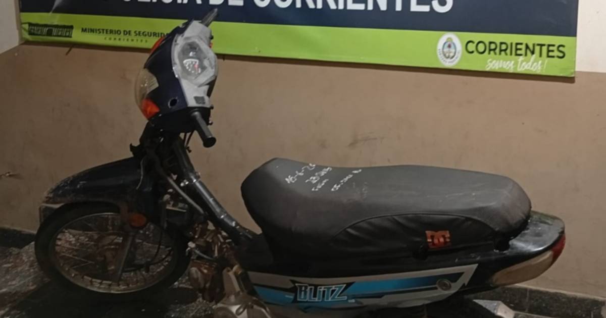 Recuperaron una moto robada en Corrientes e identificaron a dos menores