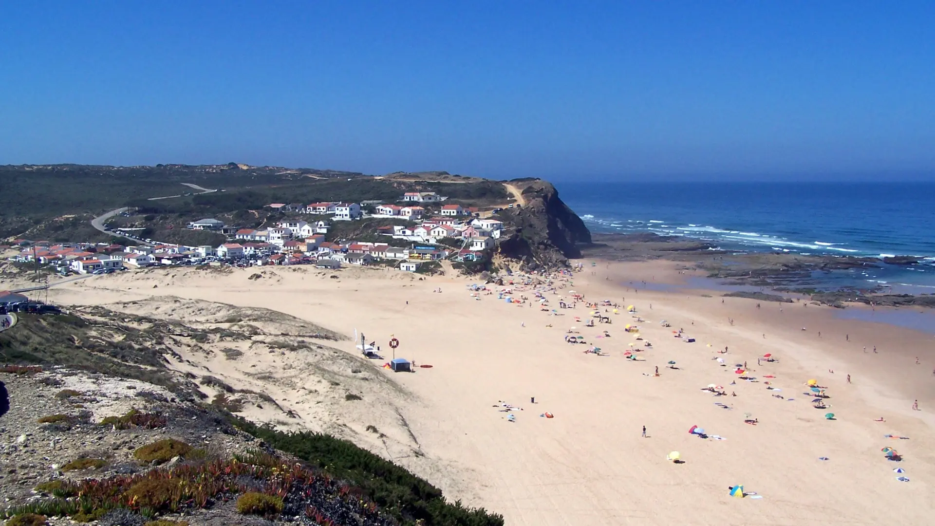 La mejor playa de Europa está a un paso de España y parece el Caribe