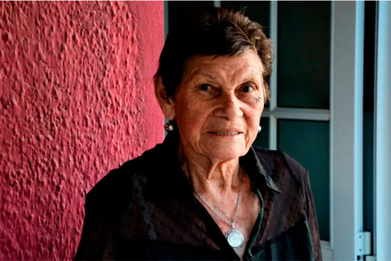 Murió Dominga Ayala de Almada, la mujer que inspiró al "gurisito costero"