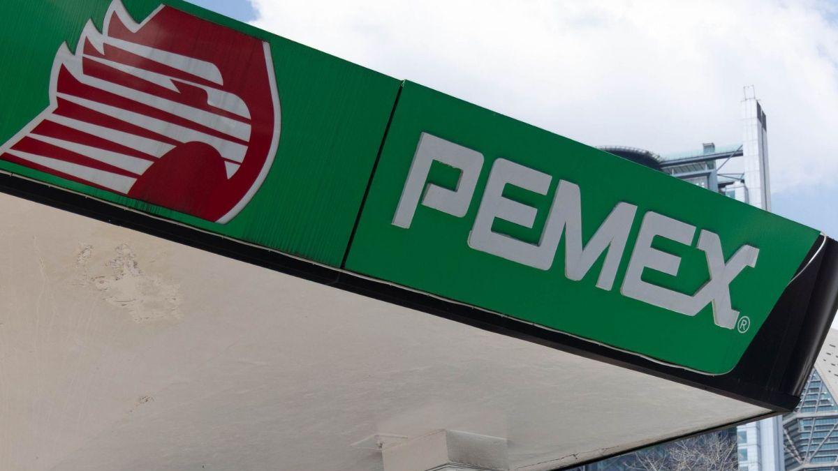 Nueva fuga de hidrocarburos: Pemex reporta derrame de combustóleo en Oaxaca