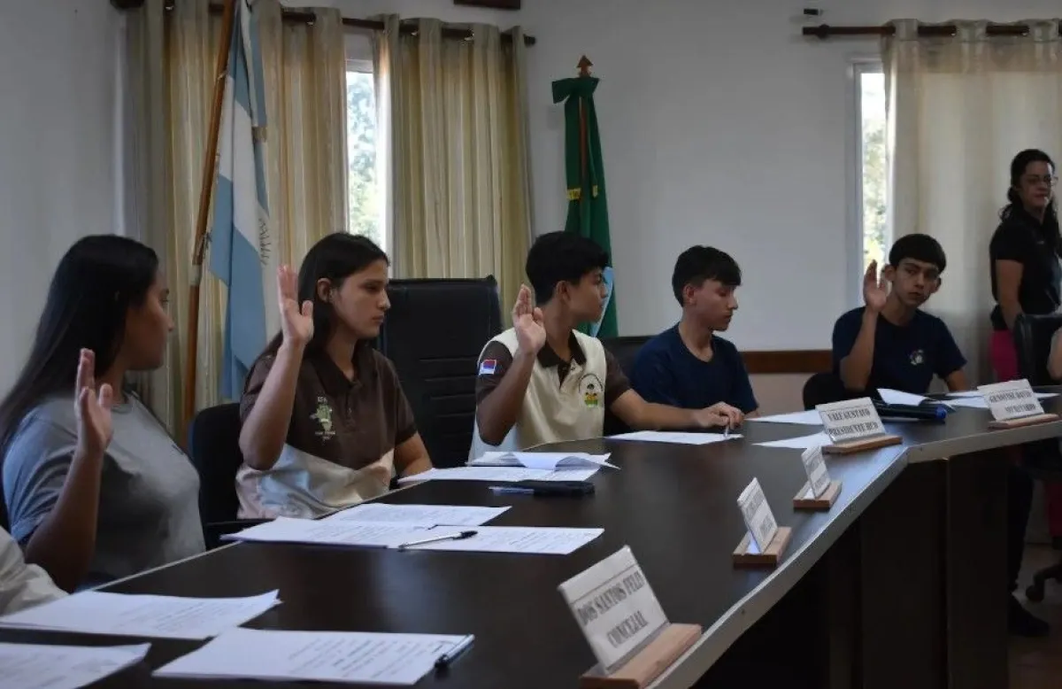 Jóvenes y política: concluyó la sexta edición del Concejo Estudiantil en San Pedro