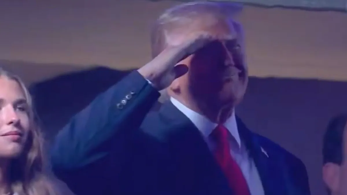 Abuchearon a Trump en las finales de la NBA y las cámaras lo captaron dormido durante el partido