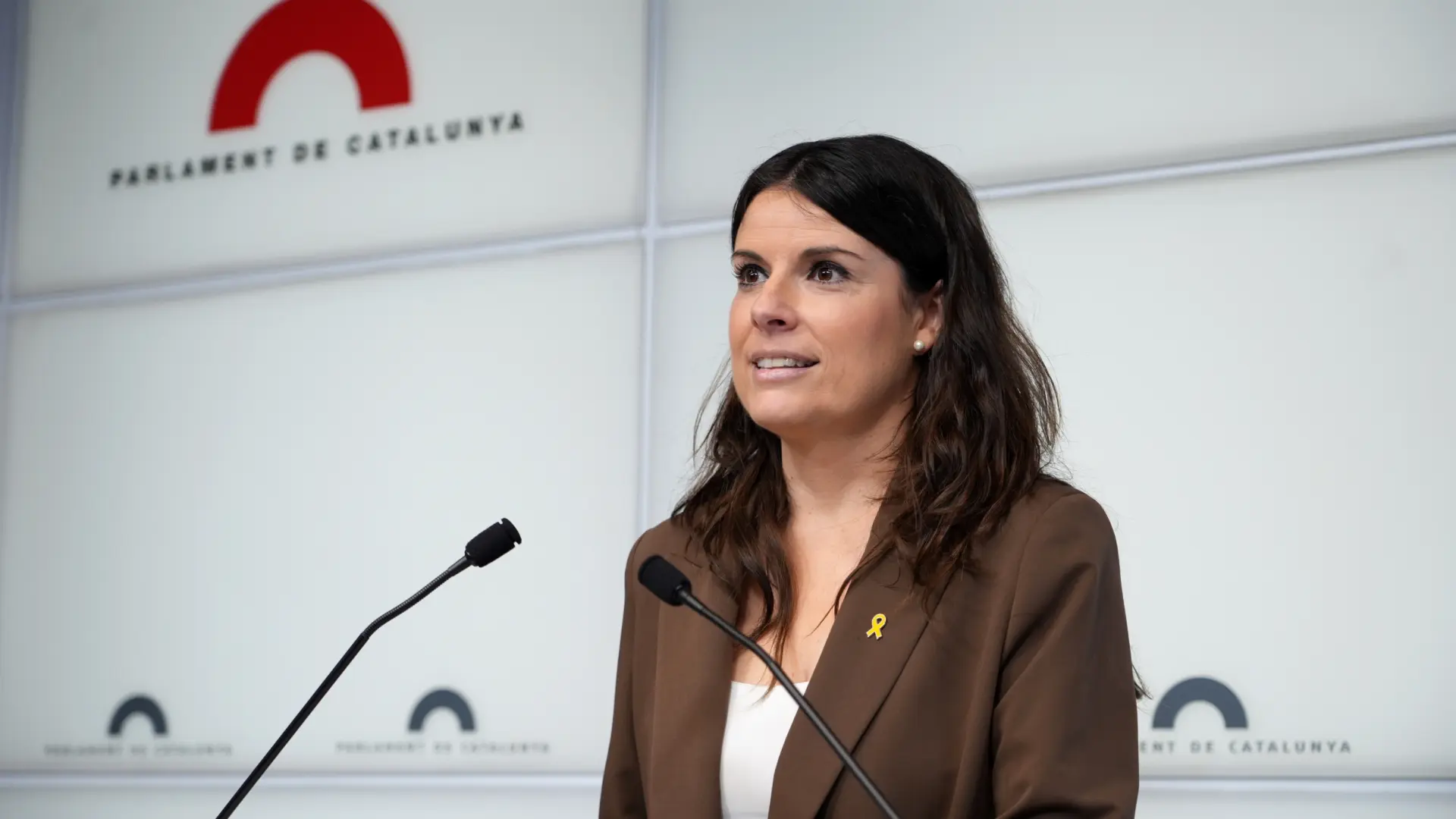 Junts pide por carta a Illa que "garantice el respeto" al catalán durante la visita del Papa a Barcelona