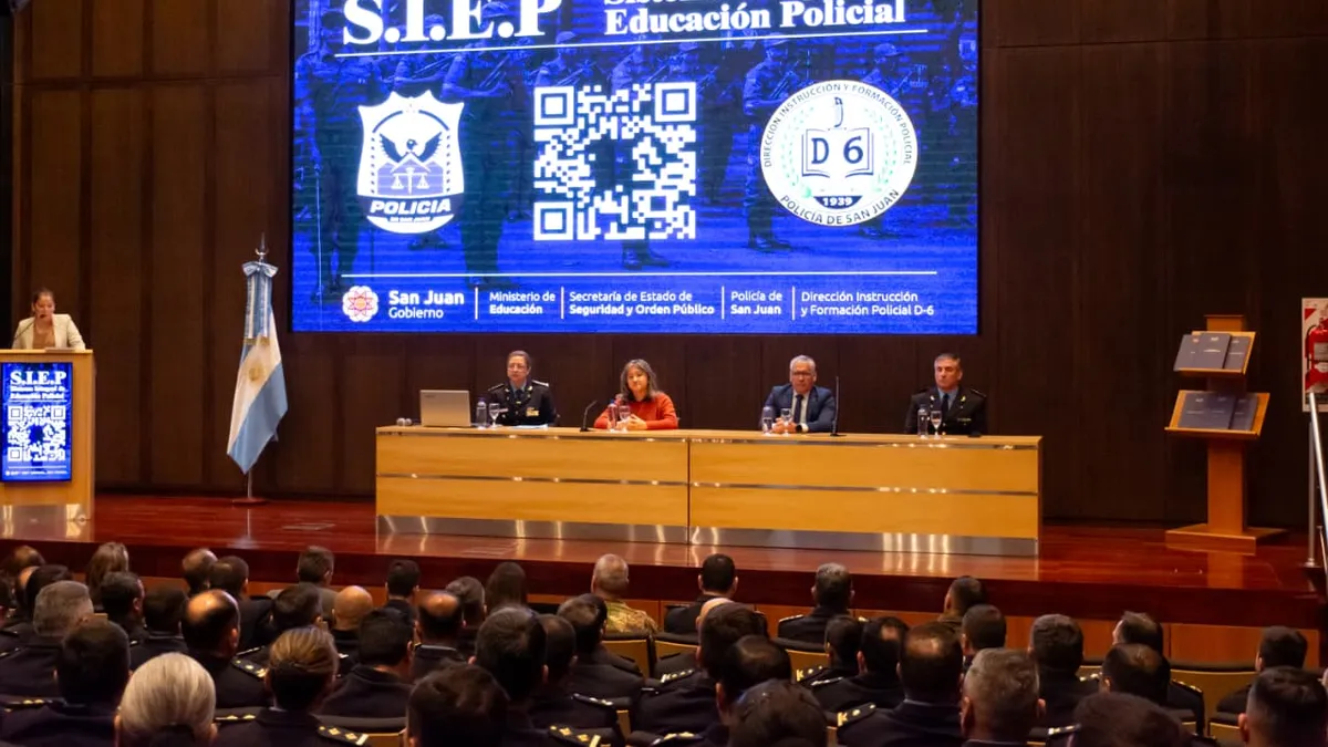 San Juan lanzó el nuevo esquema de formación policial y proyecta una Tecnicatura en Seguridad Vial