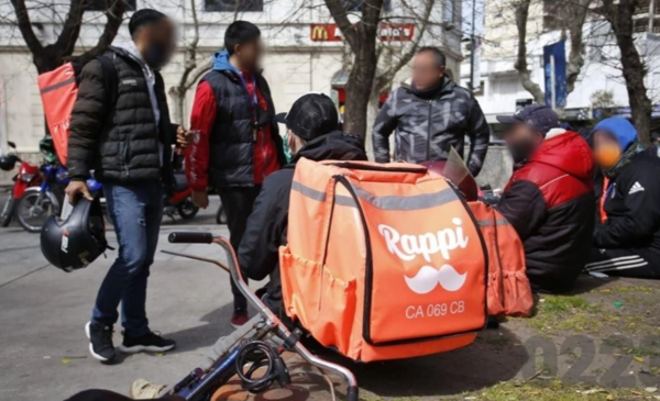 Deliverys de Mar del Plata convocan a un encuentro para discutir derechos laborales y regulación