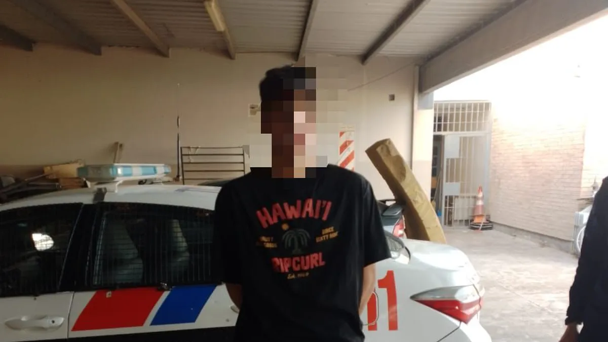 Le robó el celular a su novia y terminó detenido tras ser retenido por vecinos
