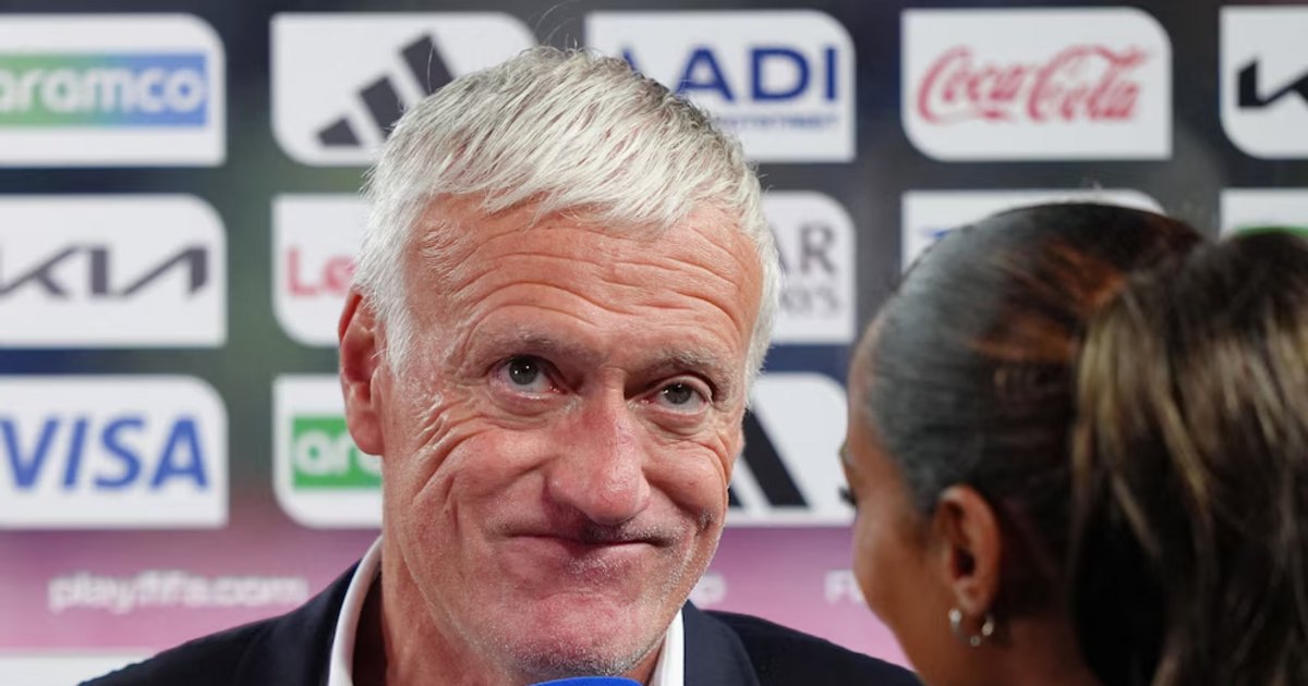 Didier Deschamps abandonó la concentración para volver a Francia