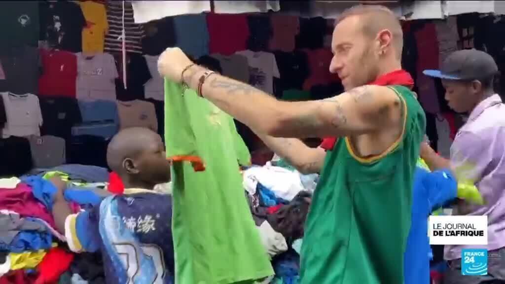 Kenya : la folie du maillot de foot au marché de Kibéra