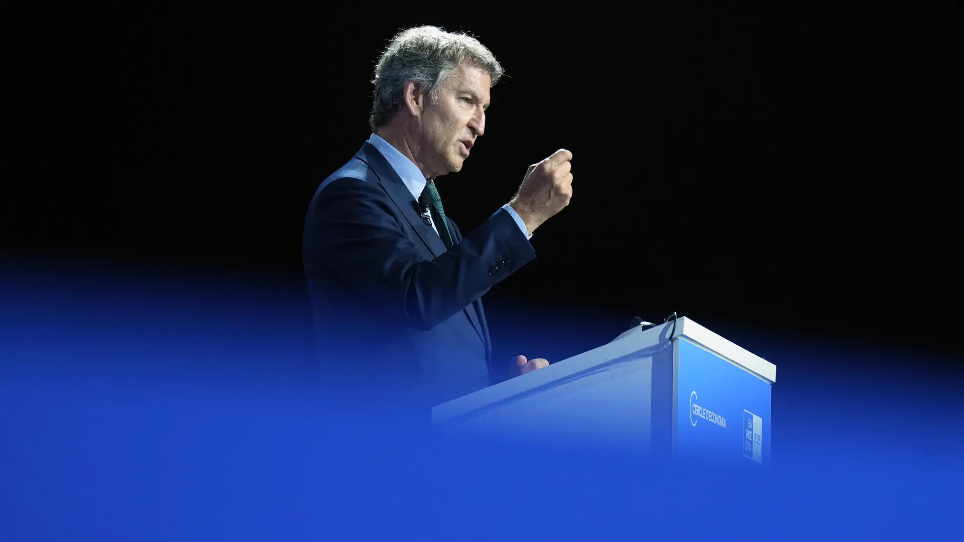 Feijóo descarta "regalar favores" para llegar a la Moncloa pero promete devolver la "decencia al país con ayuda o sin ella"