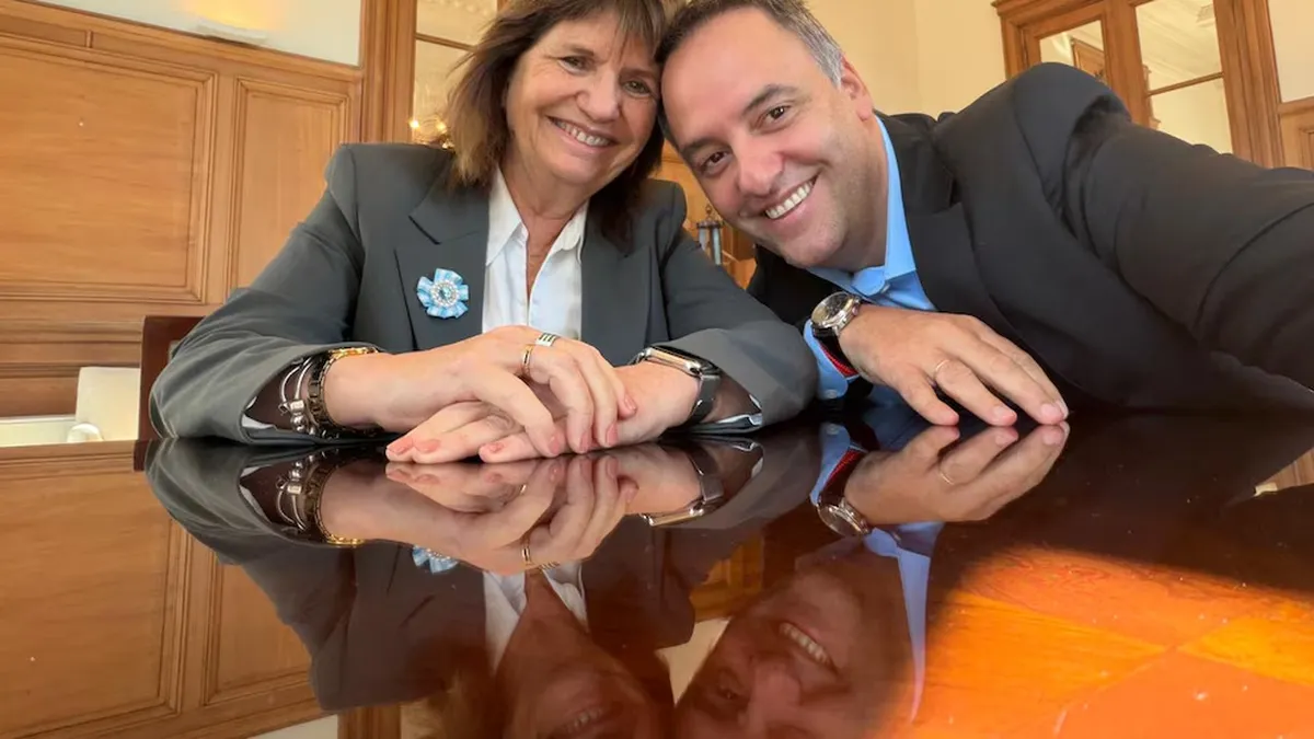 Patricia Bullrich criticó a Manuel Adorni: "Esto es más que un error, es una omisión ética"