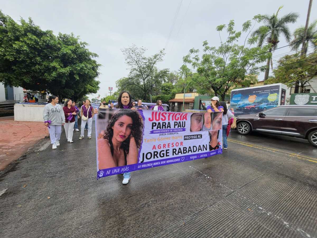 Marchan en Cuernavaca para exigir justicia para Paula Fajardo