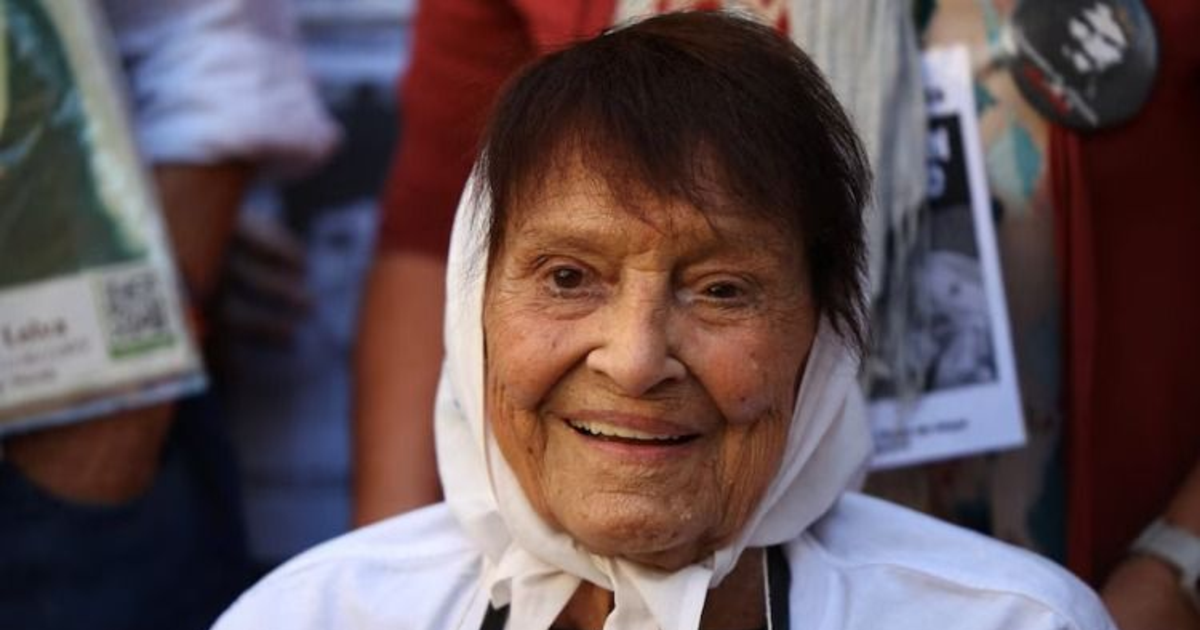 Murió Taty Almeida, presidenta de Madres de Plaza de Mayo