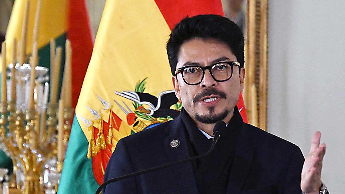 Presidente Rodrigo Paz decreta estado de excepción en Bolivia por protestas