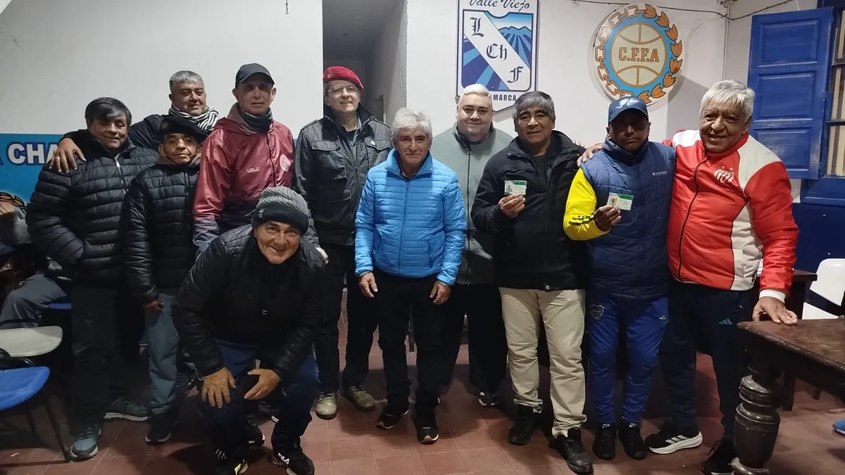 Reconocimiento de la Liga Chacarera a la "Agrupación 7 de Abril"