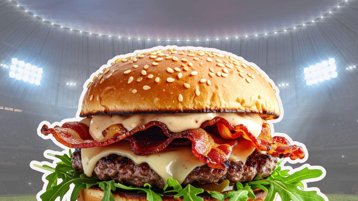 Prepara las mejores hamburguesas con tocino para ver los partidos de la selección