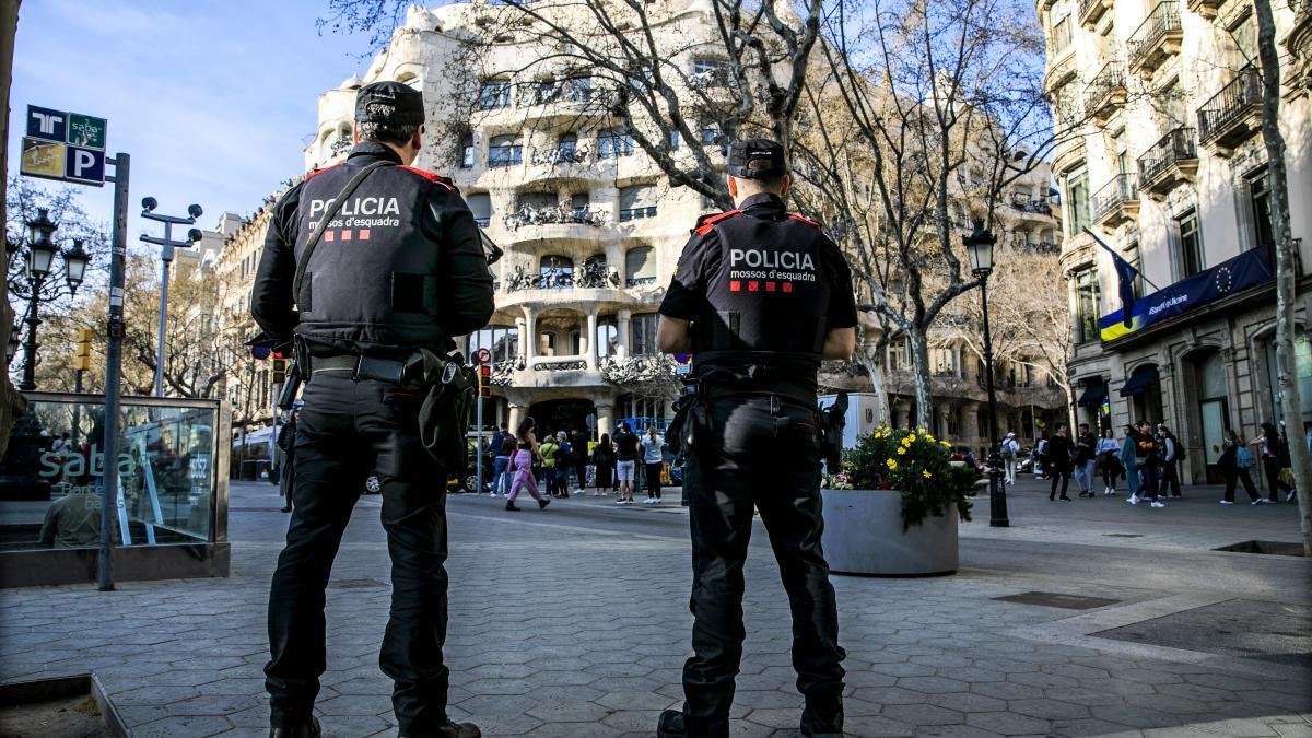 Los Mossos detienen en Barcelona a un fugitivo de la Camorra buscado por un homicidio en Nápoles
