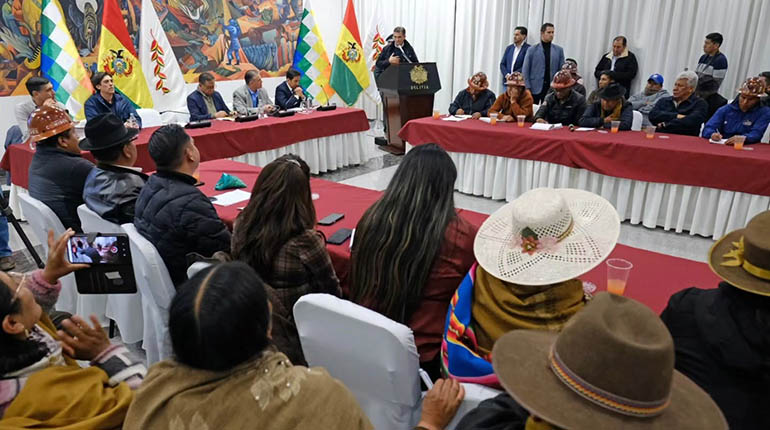 COB y Ejecutivo activarán cinco mesas de trabajo para tratar agenda de diálogo esta semana
